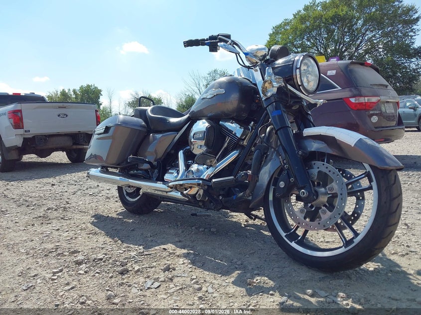 2014 HARLEY-DAVIDSON FLH POLICE ROAD KING | 1HD1FHM1XEB636908 | UPCARS