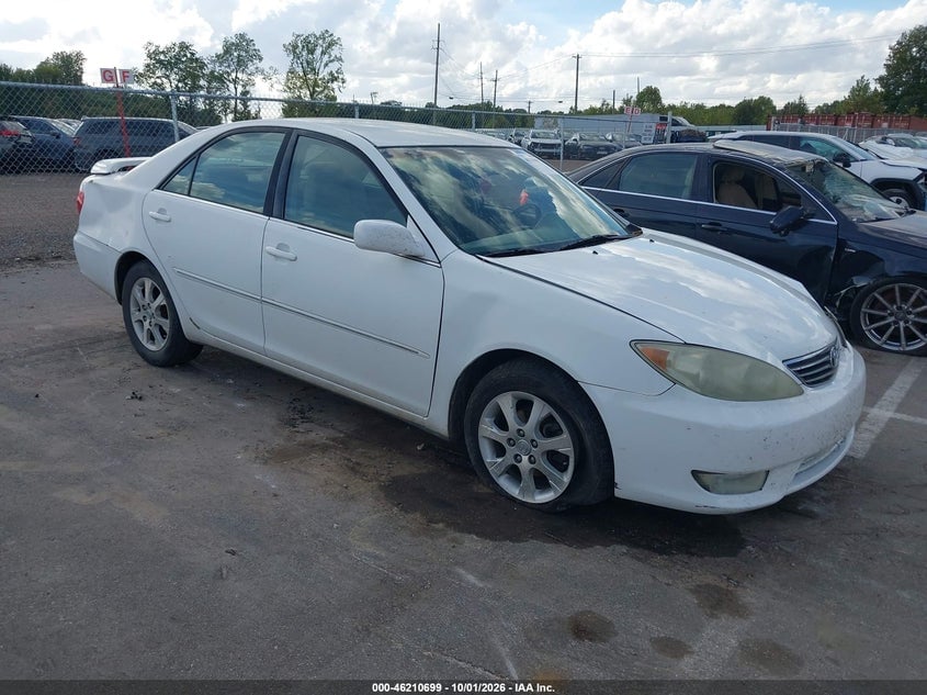 2005 TOYOTA CAMRY XLE | 4T1BE32K75U553301 | UPCARS