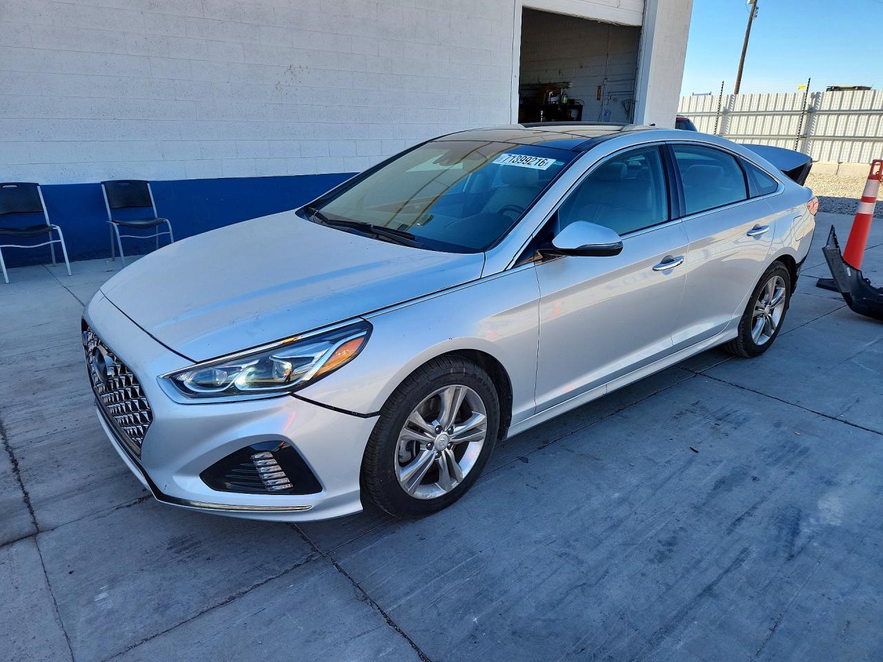 2019 HYUNDAI SONATA LIMITED | 5NPE34AF8KH811994 | UPCARS