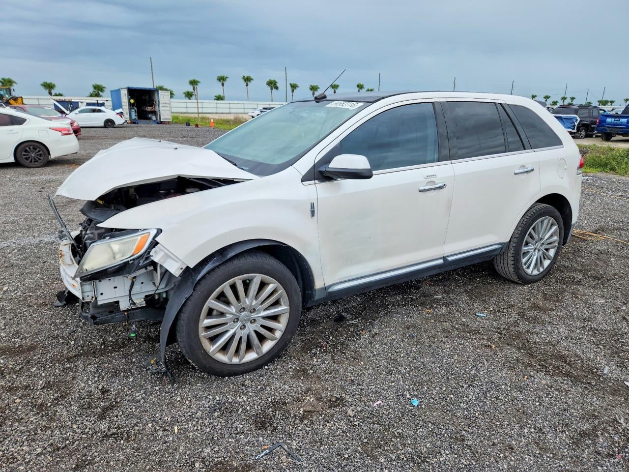 2011 LINCOLN MKX | 2LMDJ6JK1BBJ31974 | UPCARS