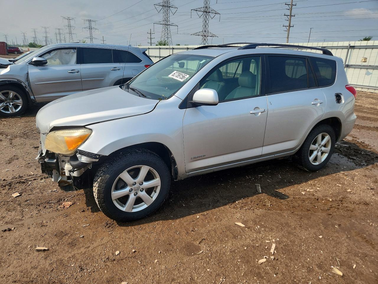2007 TOYOTA RAV4 LIMITED | JTMBK31V075013018 | UPCARS