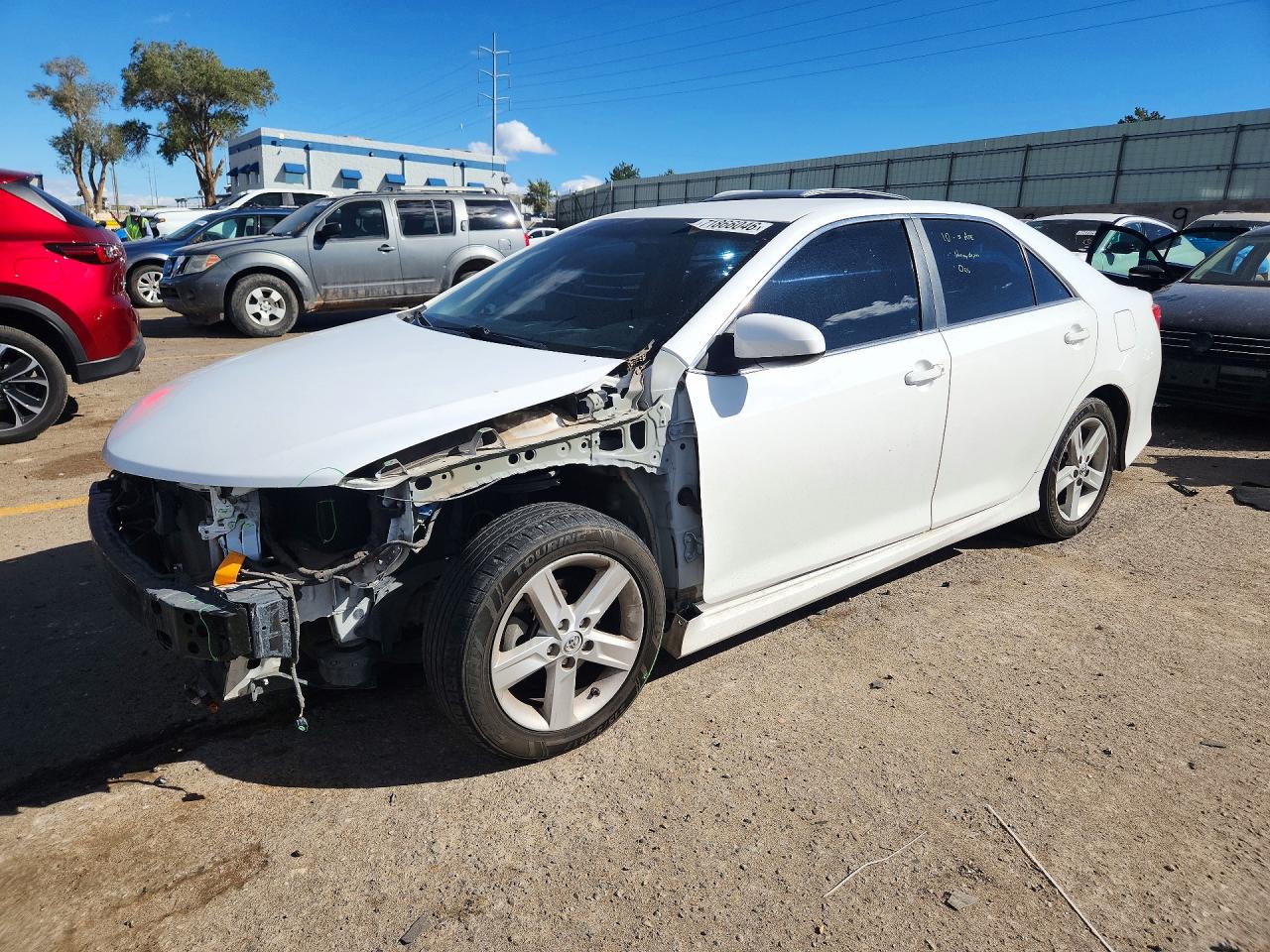 2014 TOYOTA CAMRY SE | 4T1BF1FK2EU772730 | UPCARS