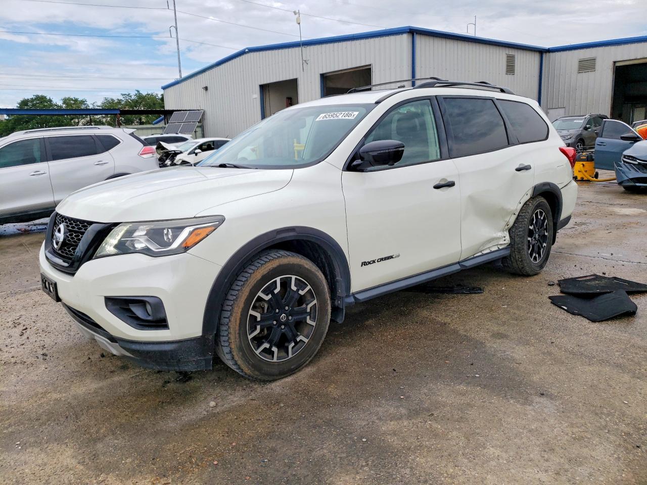 2019 NISSAN PATHFINDER SL | 5N1DR2MN0KC641042 | UPCARS