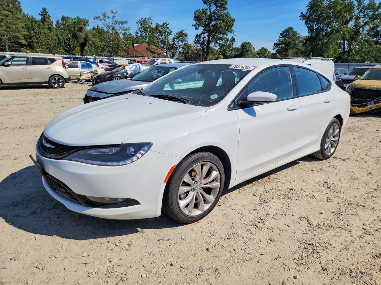2015 CHRYSLER 200 S | 1C3CCCDG9FN543831 | UPCARS
