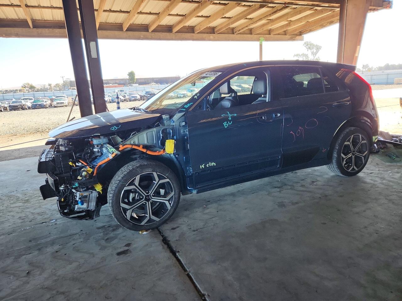2023 KIA NIRO SX TOURING | KNDCR3LF9P5086815 | UPCARS