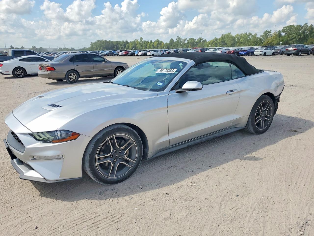 2018 FORD MUSTANG | 1FATP8UH4J5142725 | UPCARS