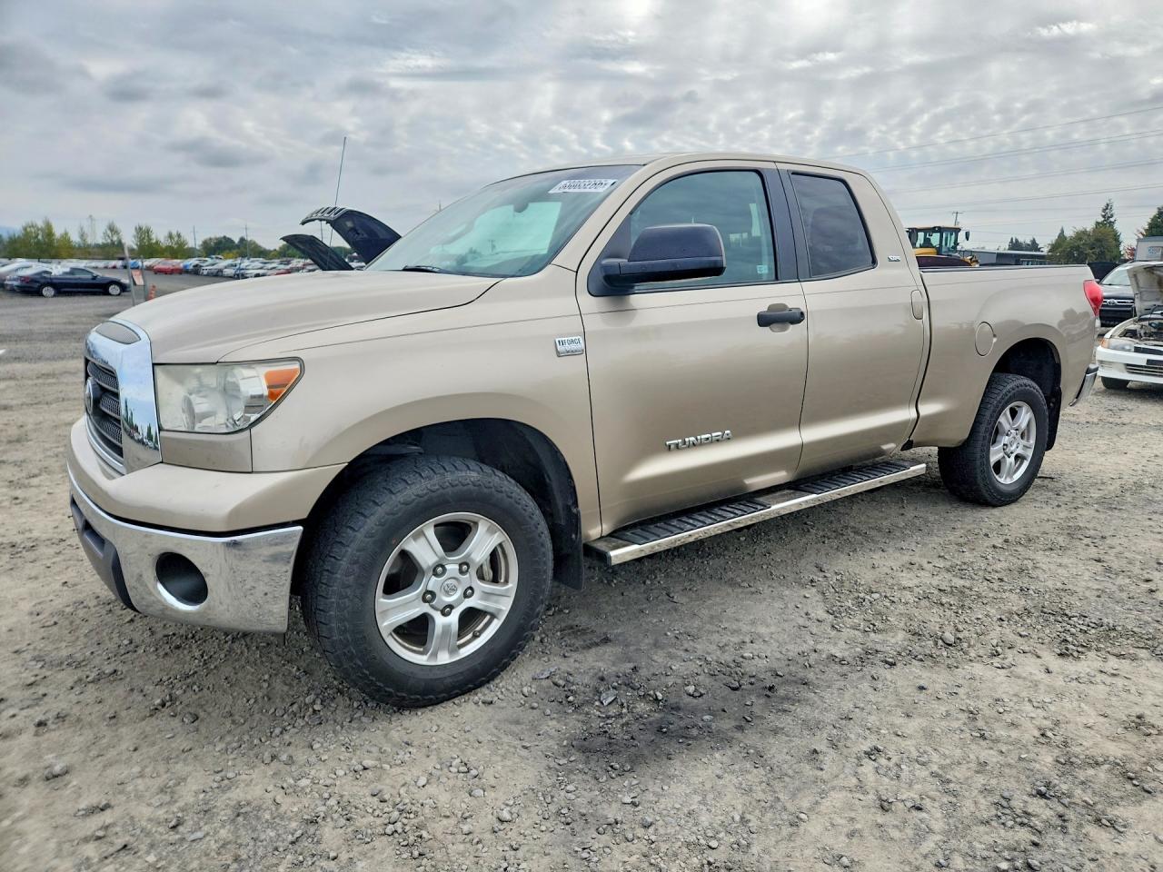 2007 TOYOTA TUNDRA SR5 | 5TFBT541X7X008107 | UPCARS