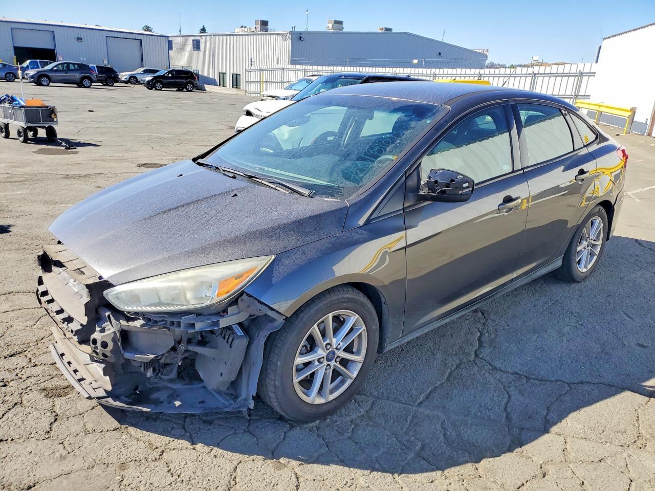 2015 FORD FOCU SE | 1FADP3F27FL276602 | UPCARS