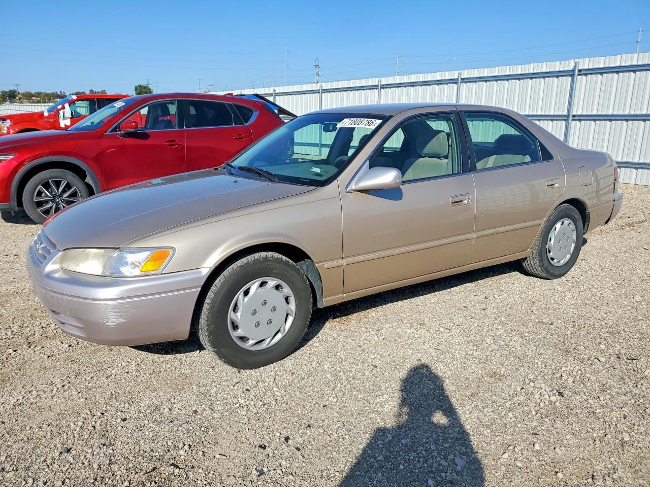 1999 TOYOTA CAMRY LE | JT2BG22K5X0326667 | UPCARS