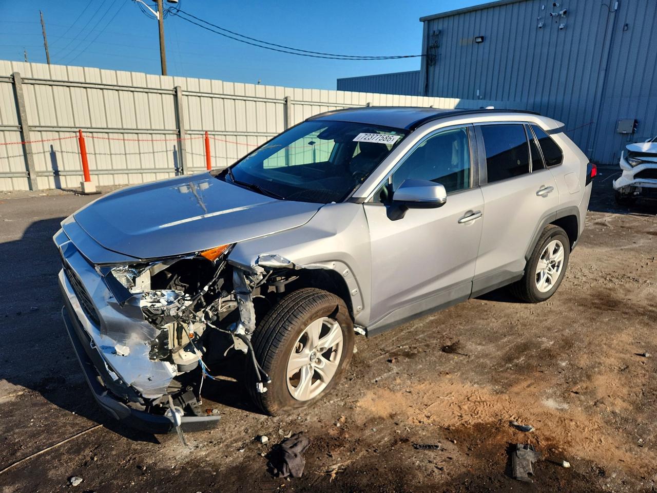 2021 TOYOTA RAV4 XLE | 2T3W1RFV6MW119087 | UPCARS
