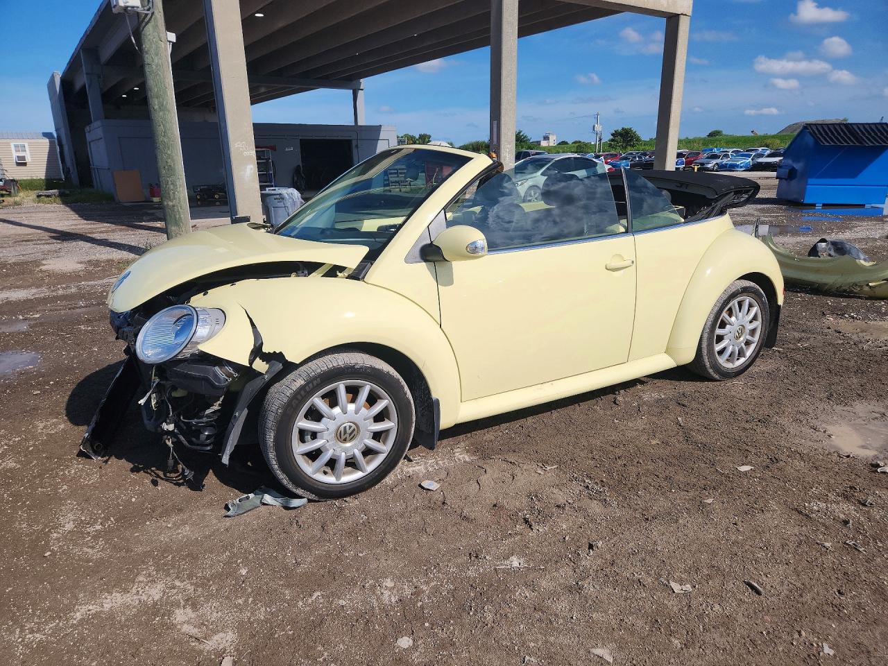 2005 VOLKSWAGEN BEETLE GLS | 3VWCM31Y15M369877 | UPCARS