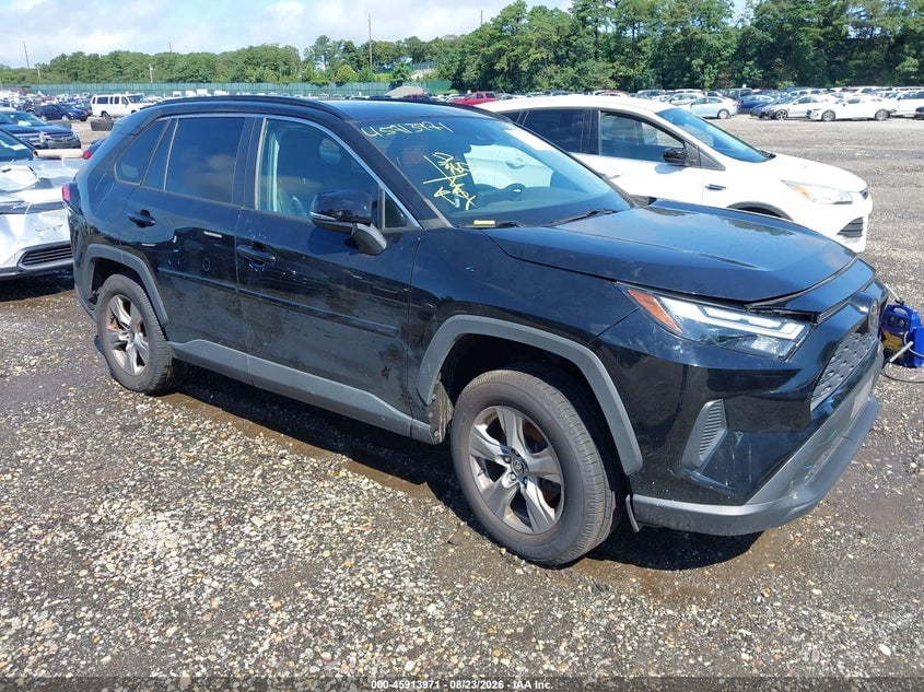 2022 TOYOTA RAV4 XLE | 2T3P1RFV3NC266782 | UPCARS