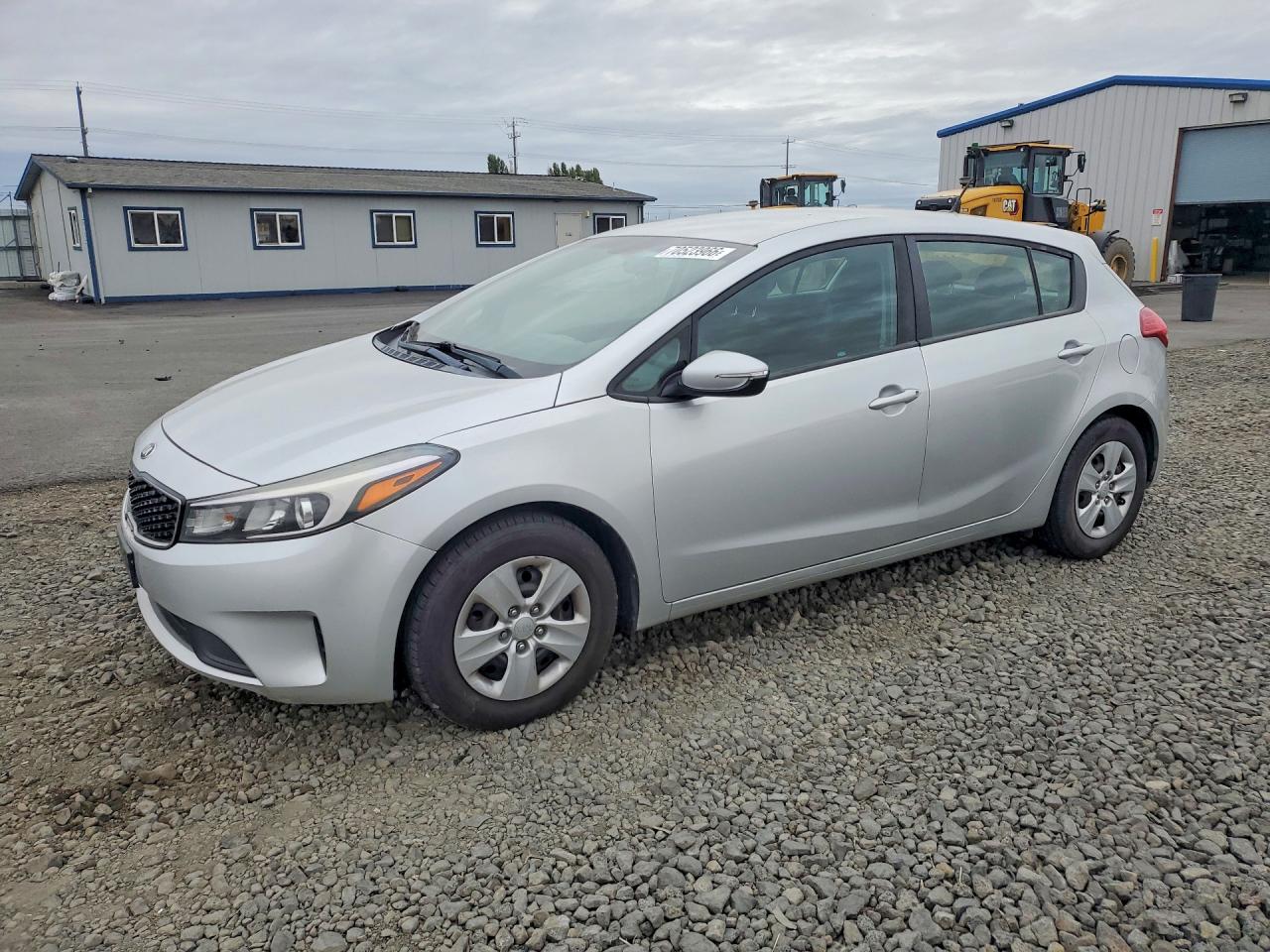2018 KIA FORTE5 LX | KNAFK5A85J5773831 | UPCARS