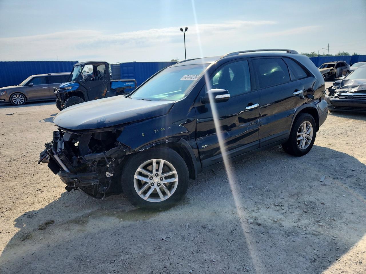 2015 KIA SORENTO LX | 5XYKT3A69FG611670 | UPCARS