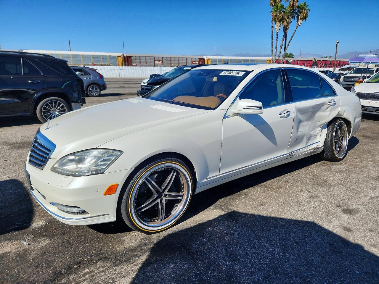 2011 MERCEDES-BENZ S-CLASS 550 | WDDNG7BB6BA379873 | UPCARS