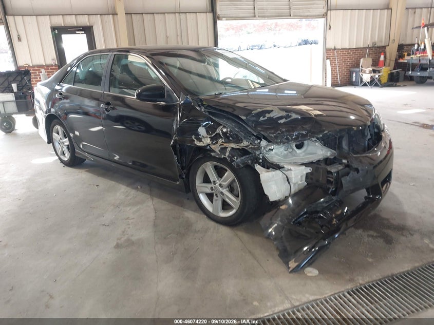 2014 TOYOTA CAMRY SE | 4T1BF1FK2EU353969 | UPCARS