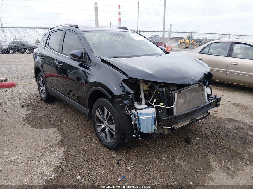 2017 TOYOTA RAV4 XLE | JTMWFREV2HD102230 | UPCARS