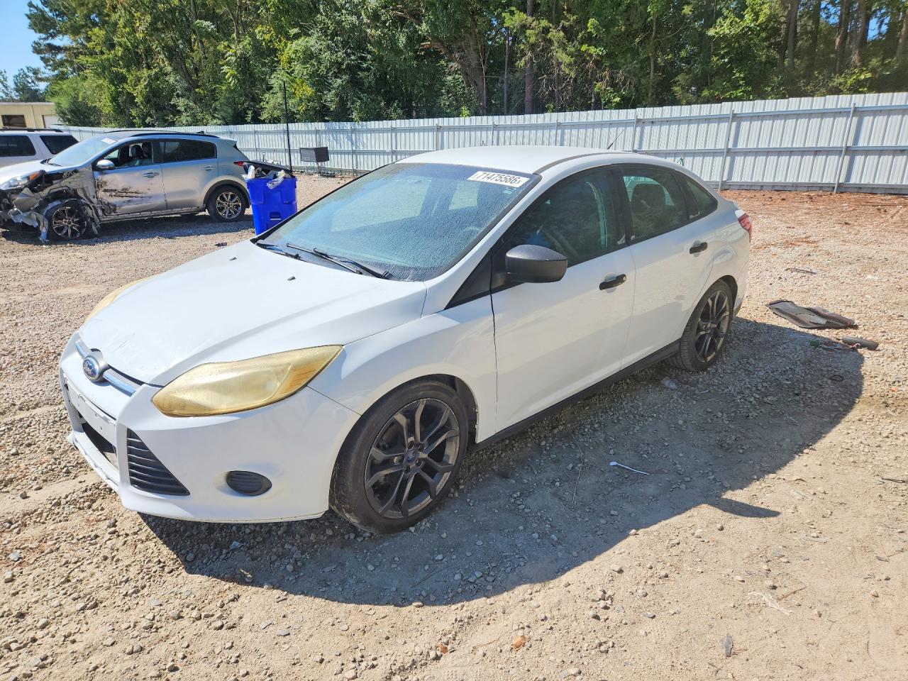 2014 FORD FOCU S | 1FADP3E22EL357328 | UPCARS