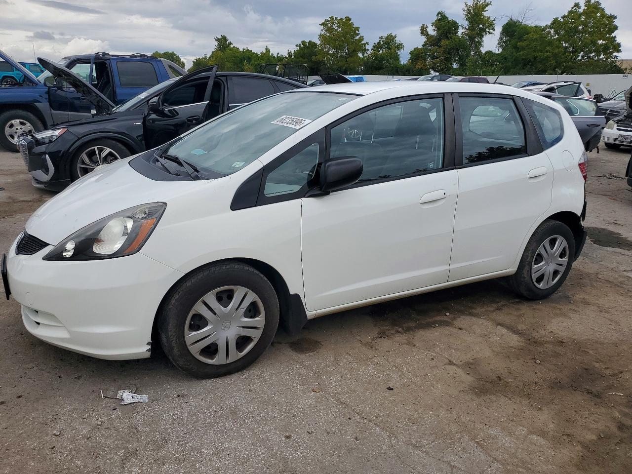2011 HONDA FIT | JHMGE8H32BS009625 | UPCARS