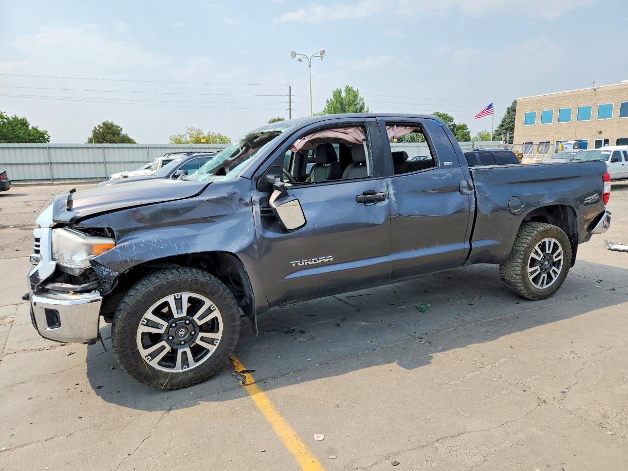 2017 TOYOTA TUNDRA SR5 | 5TFUY5F16HX598055 | UPCARS
