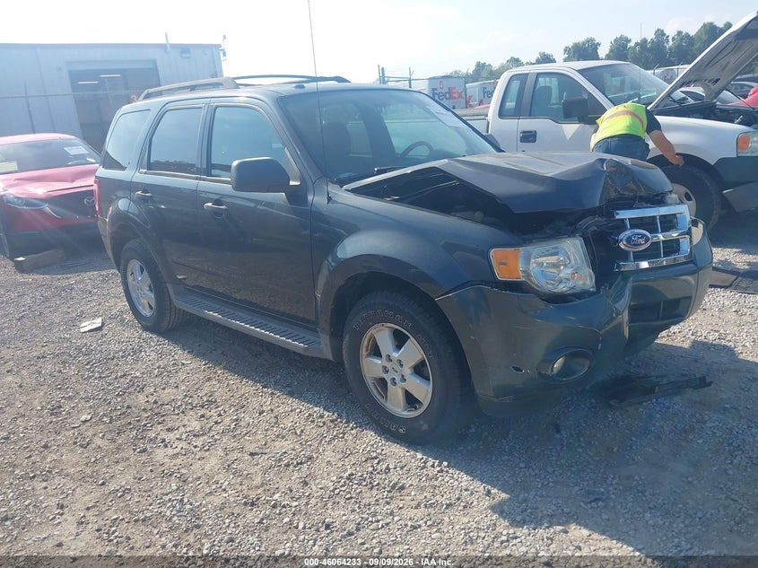 2009 FORD ESCAPE XLT | 1FMCU93709KC81275 | UPCARS