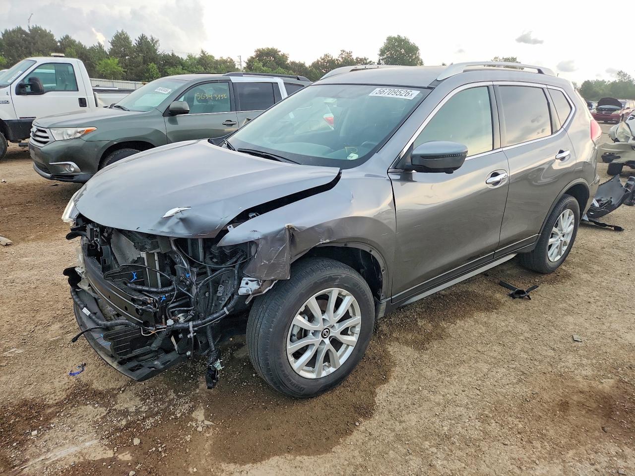 2017 NISSAN ROGUE SV | KNMAT2MV0HP588966 | UPCARS