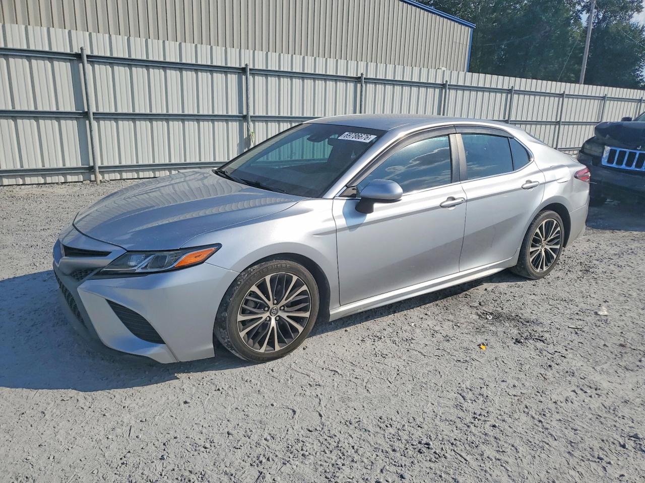 2018 TOYOTA CAMRY SE | 4T1B11HK7JU077164 | UPCARS
