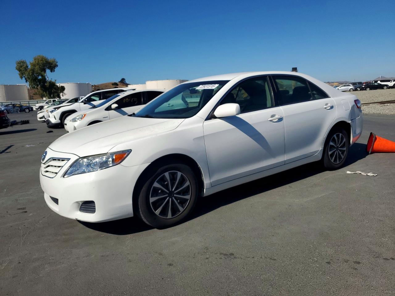 2011 TOYOTA CAMRY LE | JTNBF3EK7B3011898 | UPCARS