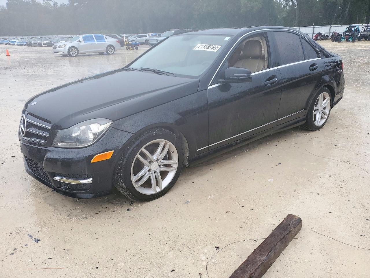 2014 MERCEDES-BENZ C-CLASS 250 | WDDGF4HB7EA932360 | UPCARS