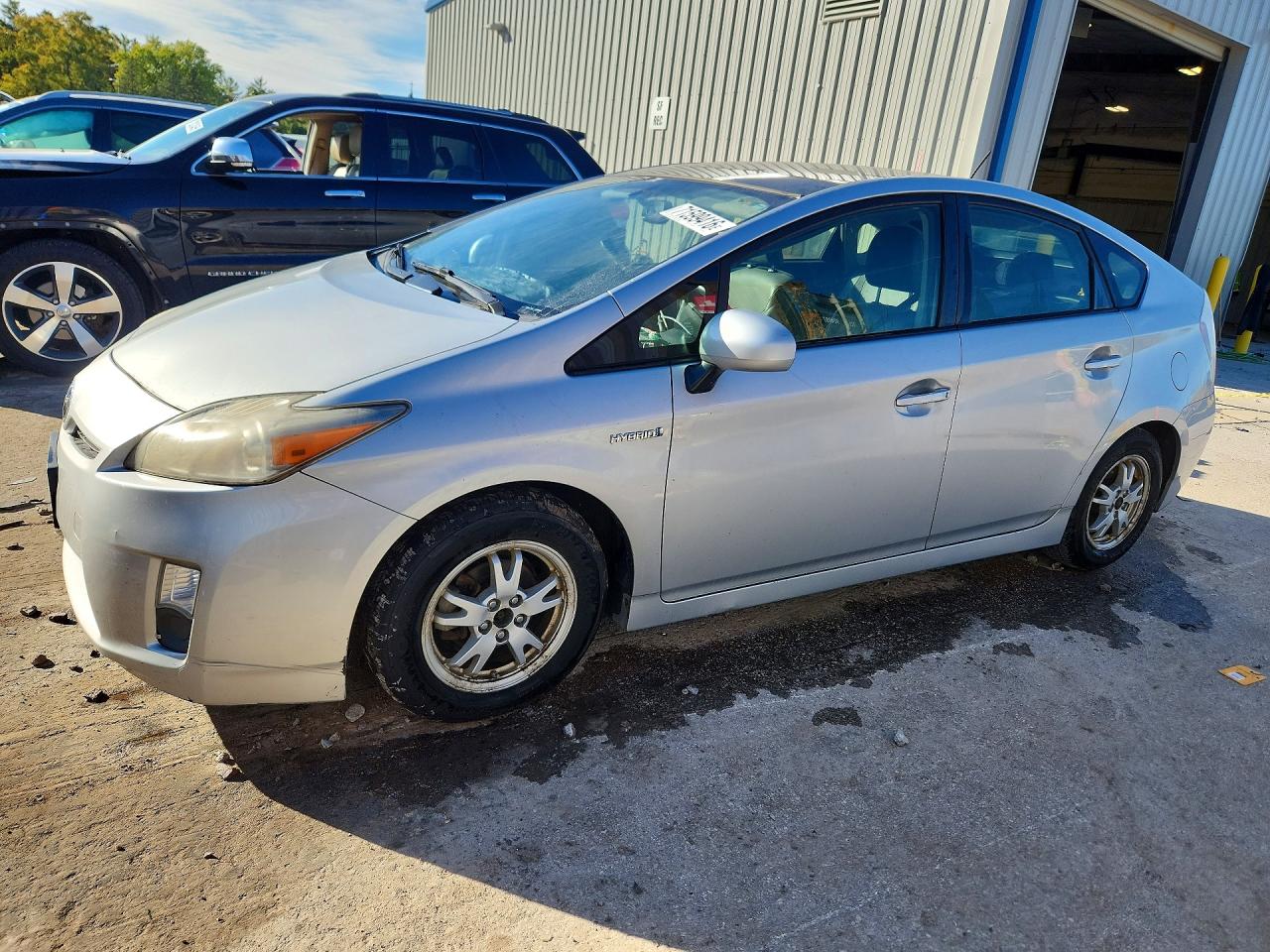 2011 TOYOTA PRIUS FOUR | JTDKN3DU9B5290687 | UPCARS