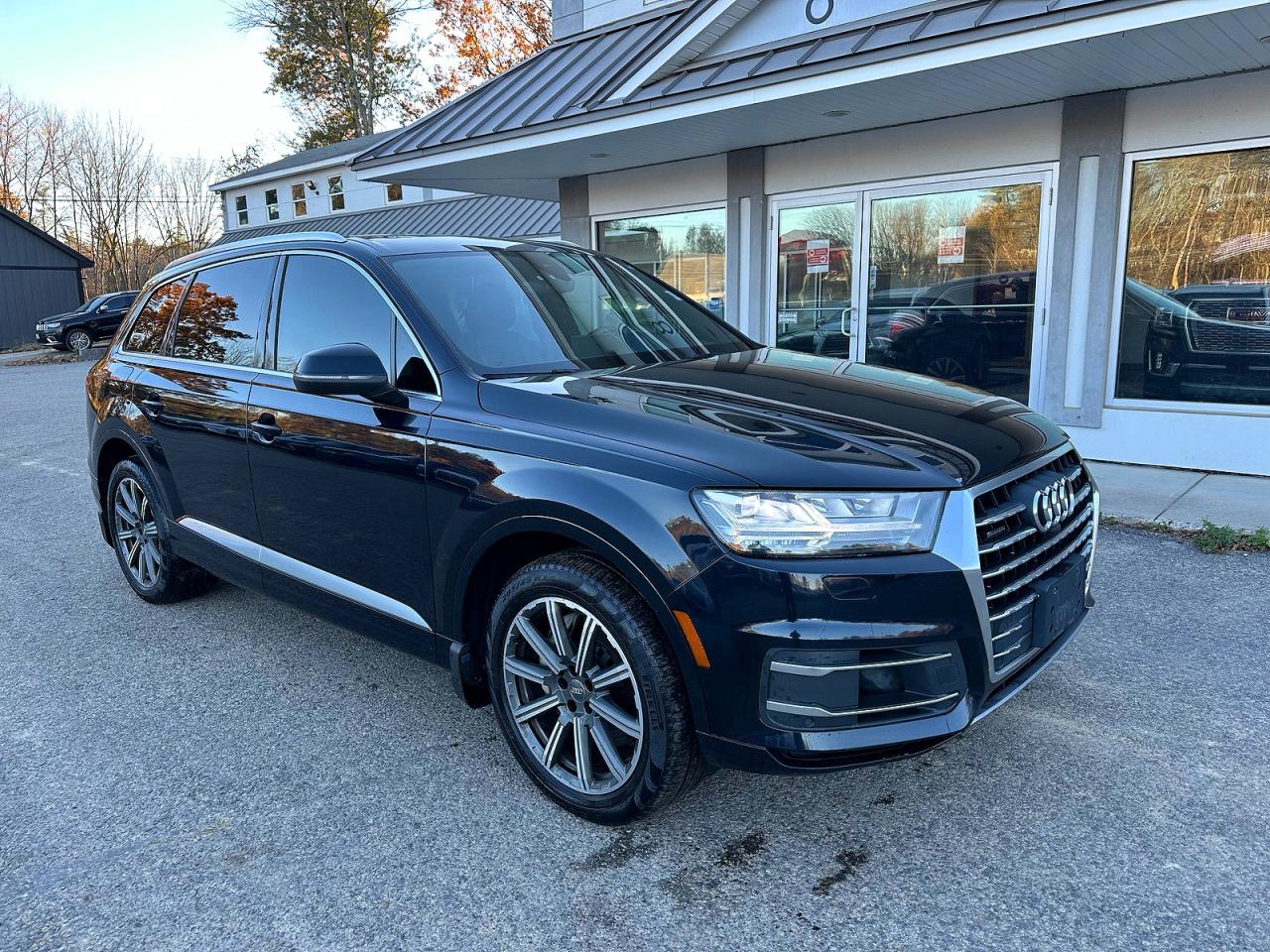 2017 AUDI Q7 PREMIUM PLUS | WA1LAAF7XHD004625 | UPCARS