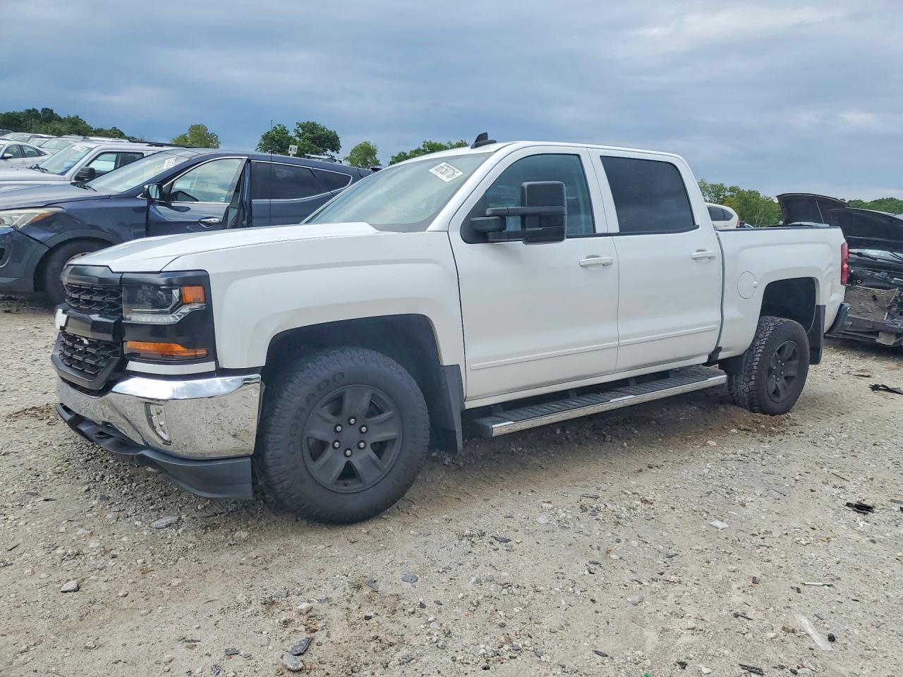 2018 CHEVROLET SILVERADO K1500 LT | 3GCUKREC5JG620259 | UPCARS