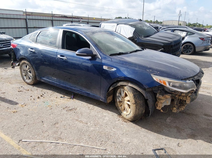 2017 KIA OPTIMA LX | 5XXGT4L3XHG149805 | UPCARS