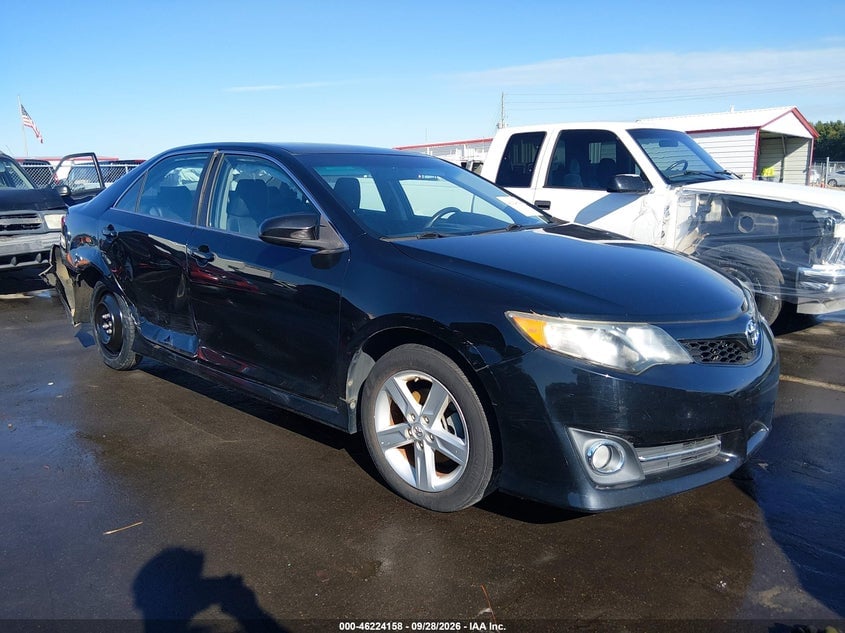 2014 TOYOTA CAMRY SE | 4T1BF1FK0EU369717 | UPCARS