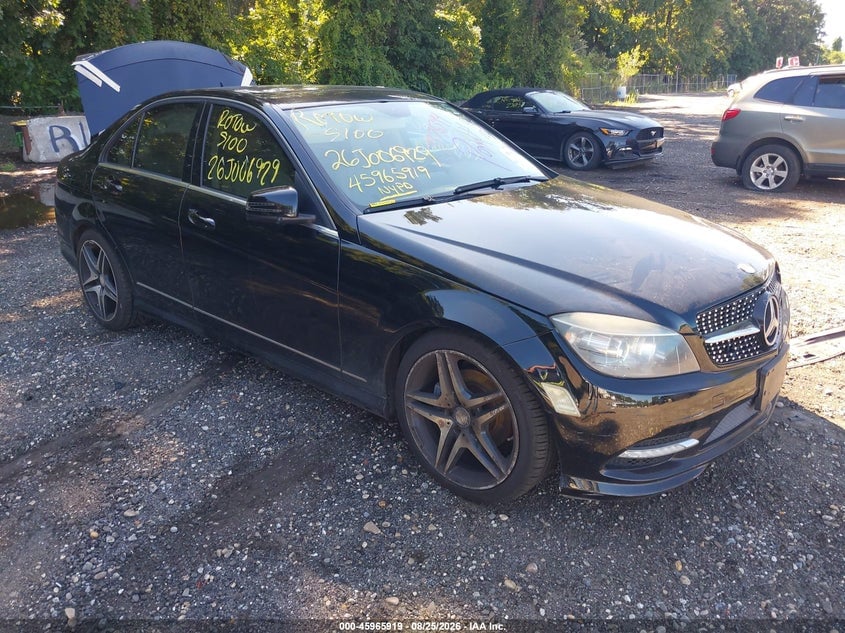 2011 MERCEDES-BENZ C 300 LUXURY 4MATIC/SPORT 4MATIC | WDDGF8BB5BR146487 | UPCARS