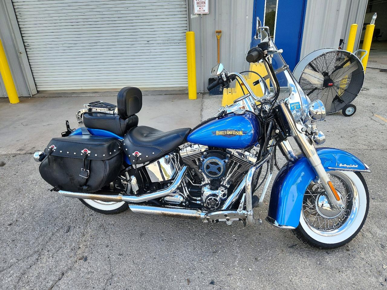 2017 HARLEY-DAVIDSON FL HERITAGE SOFTAIL CLASSIC | 1HD1BWV10HB025465 | UPCARS