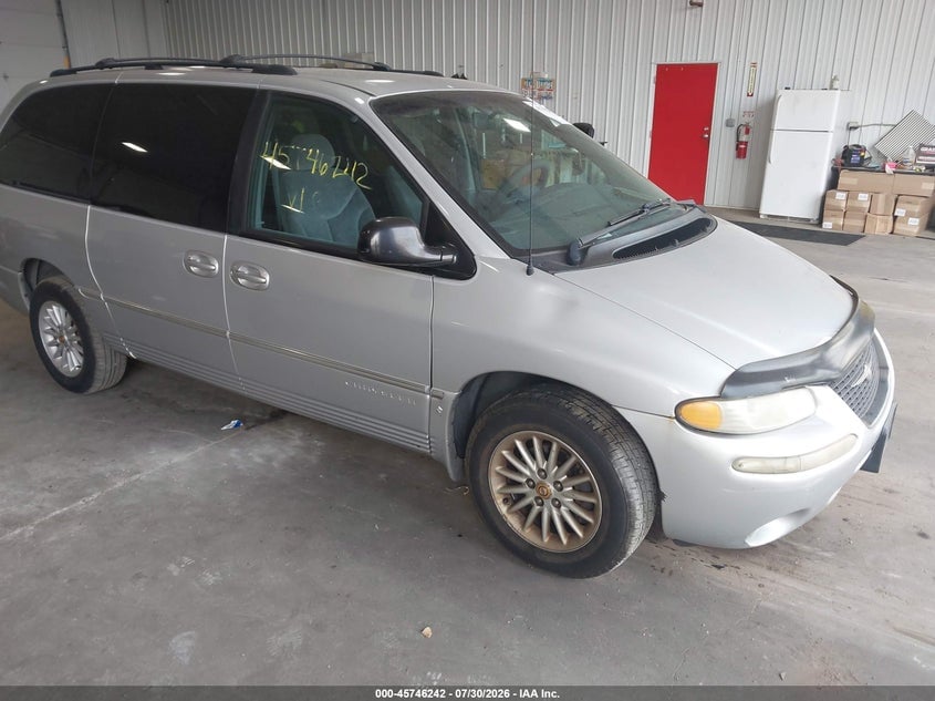 2000 CHRYSLER TOWN & COUNTRY LXI | 1C4GP54LXYB558918 | UPCARS