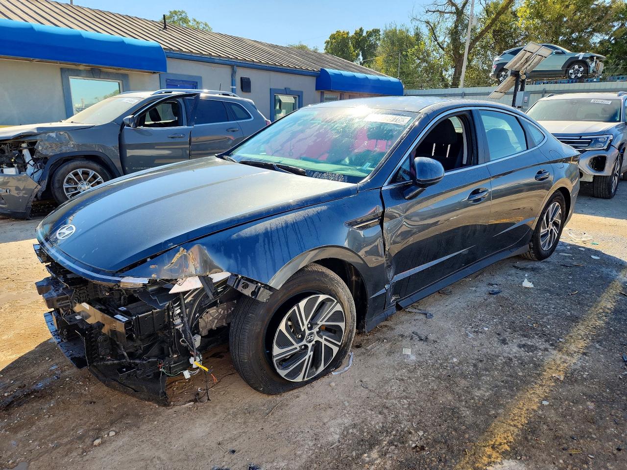 2026 HYUNDAI SONATA BLUE | KMHL24JJ4TA173911 | UPCARS