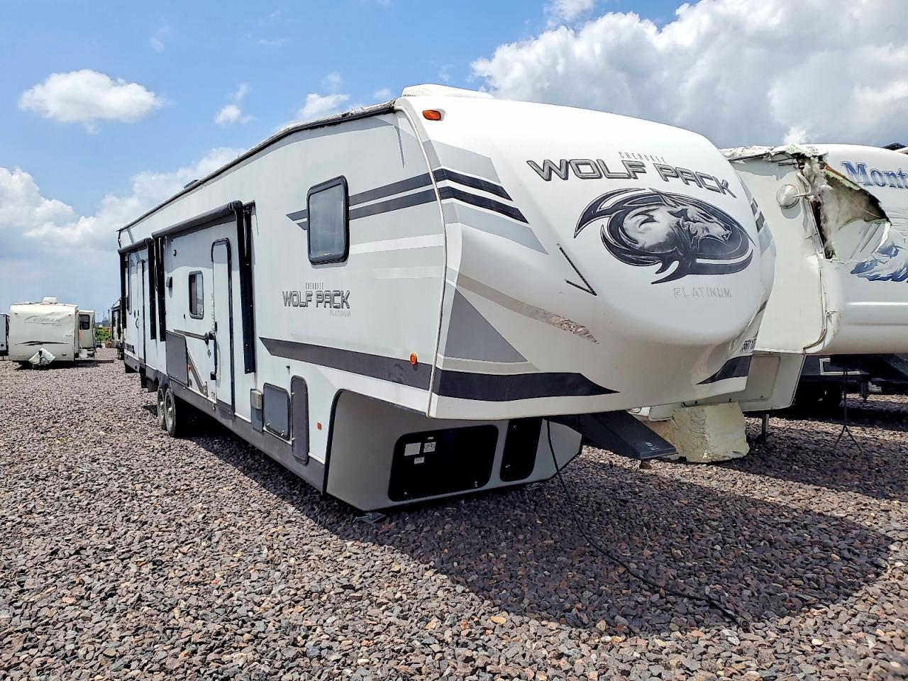 2020 FOREST RIVER WOLF PACK CAMPER | 5ZT3CT2B8L1214994 | UPCARS