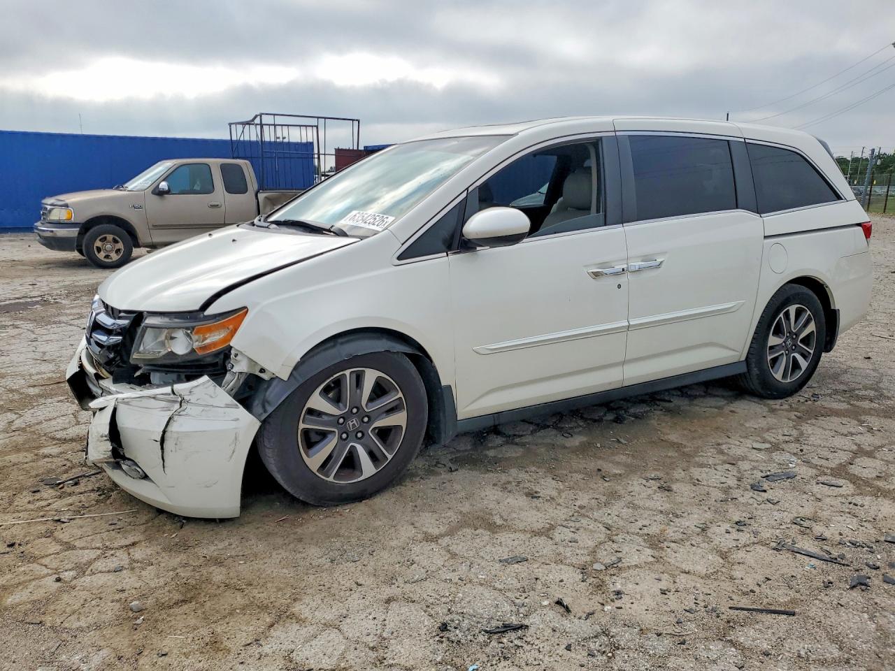 2016 HONDA ODYSSEY EXL | 5FNRL5H61GB124648 | UPCARS
