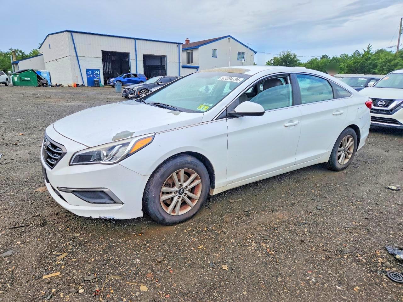 2016 HYUNDAI SONATA SE | 5NPE24AF2GH363472 | UPCARS