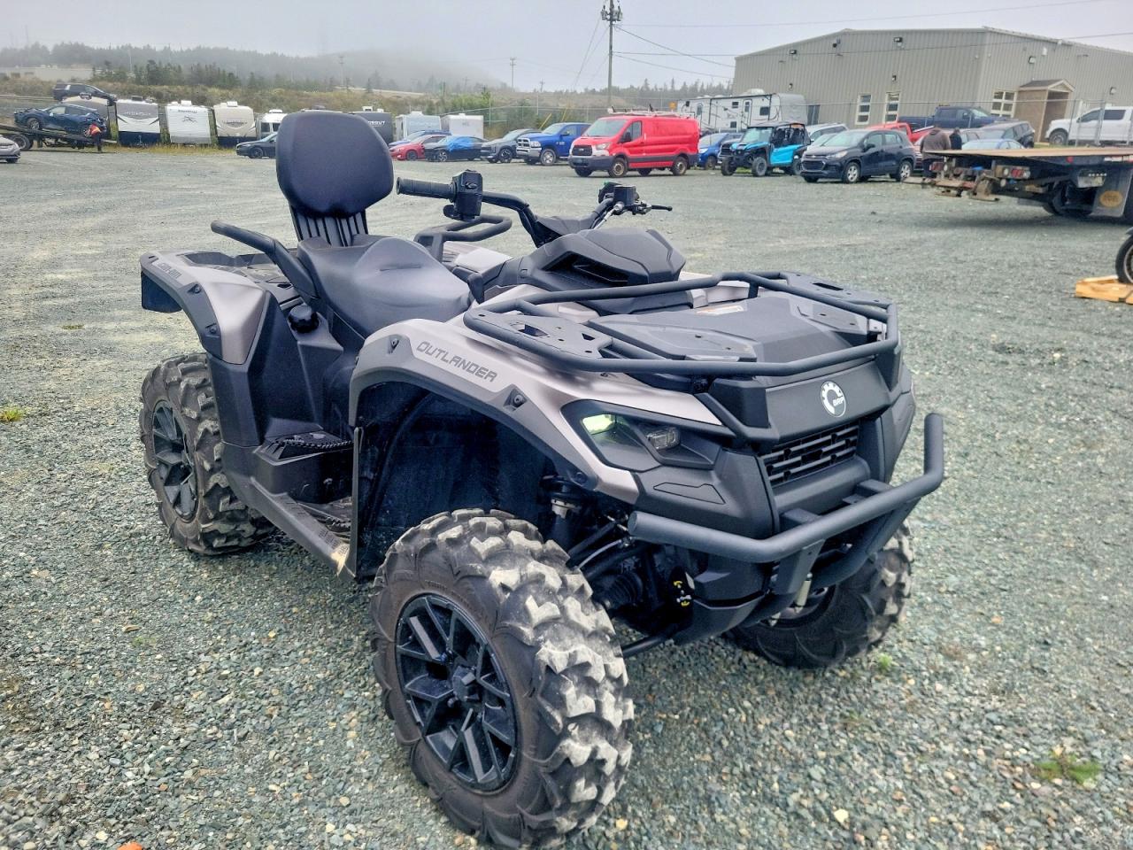 2025 CAN-AM ATV XT 700 | 3JB3PA544SJ002574 | UPCARS