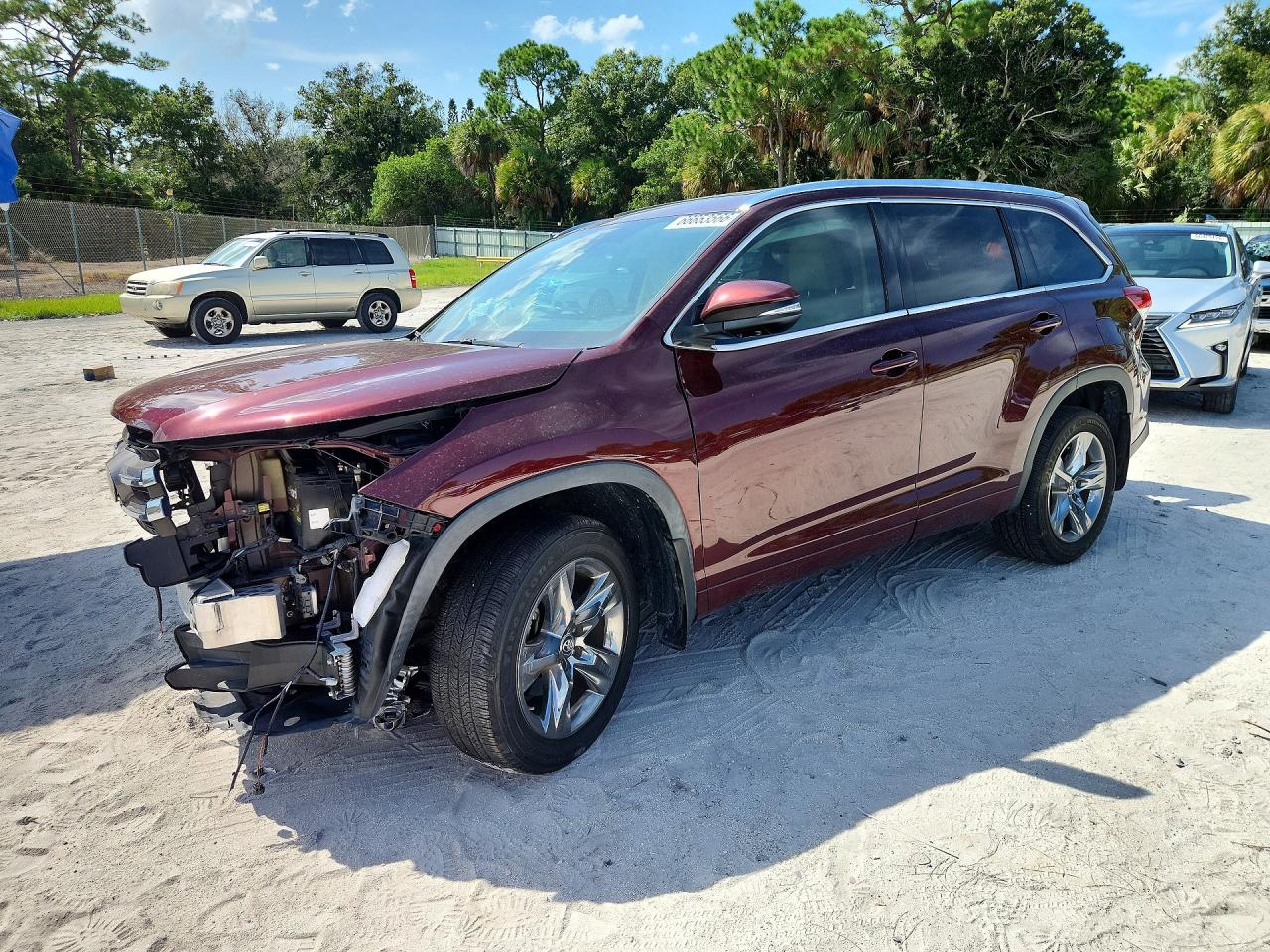 2019 TOYOTA HIGHLANDER LIMITED PLATINUM | 5TDYZRFH3KS322688 | UPCARS