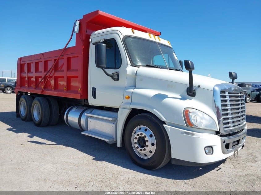 2013 FREIGHTLINER CASCADIA 125 | 3AKJGEDVXDSFH4799 | UPCARS