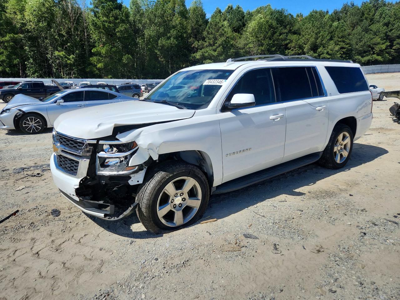 2016 CHEVROLET SUBURBAN C1500 LT | 1GNSCHKC8GR191900 | UPCARS