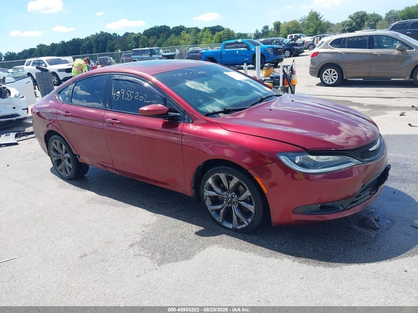 2015 CHRYSLER 200 S | 1C3CCCBB0FN554000 | UPCARS
