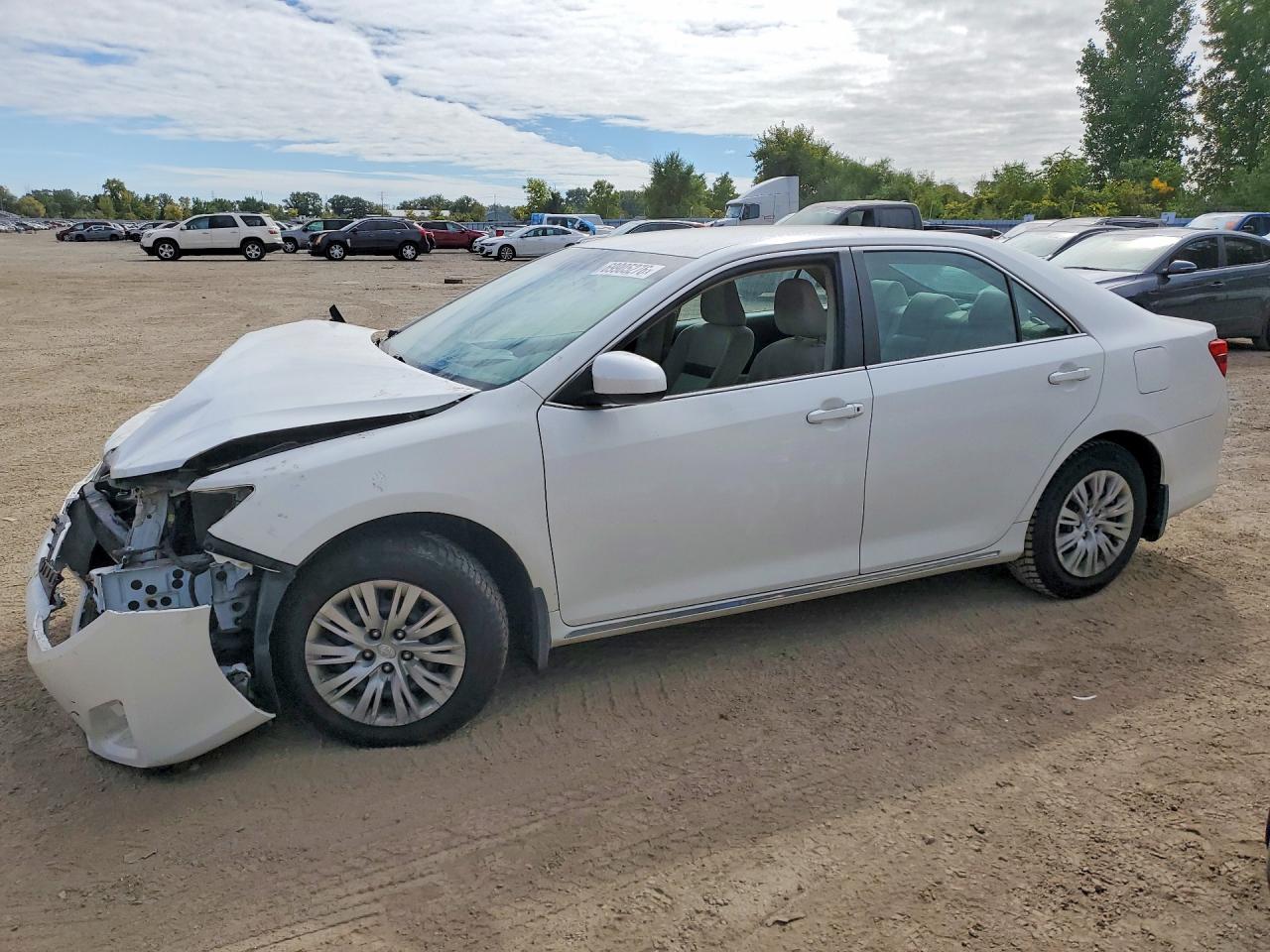2014 TOYOTA CAMRY L | 4T1BF1FK2EU313424 | UPCARS
