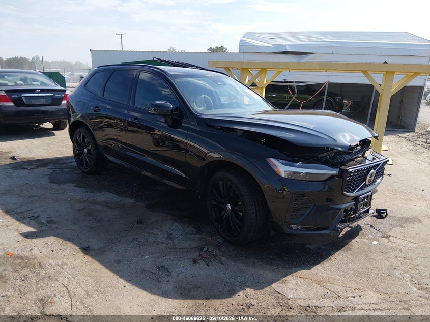 2024 VOLVO XC60 B5 PLUS DARK THEME | YV4L12RL5R1777099 | UPCARS
