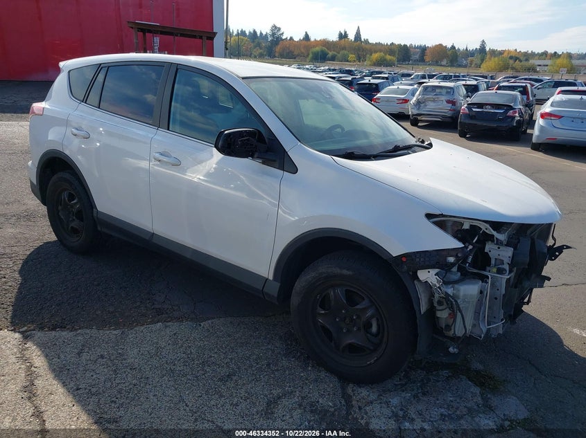 2018 TOYOTA RAV4 LE | 2T3BFREV5JW780879 | UPCARS