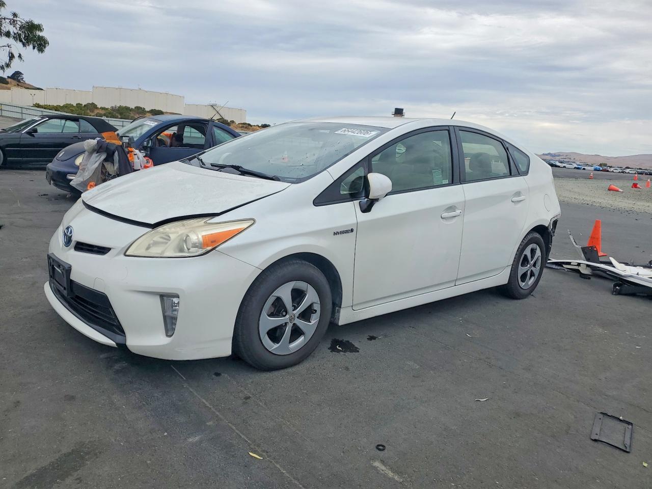 2015 TOYOTA PRIUS THREE | JTDKN3DU6F0400419 | UPCARS